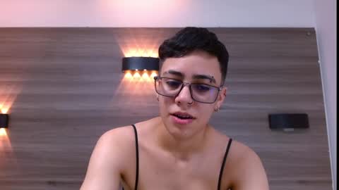 Snapshot of eva_monwalker chatting on 03-07-25, 07:16 Eva cute online show from 03-07-25, 07:16