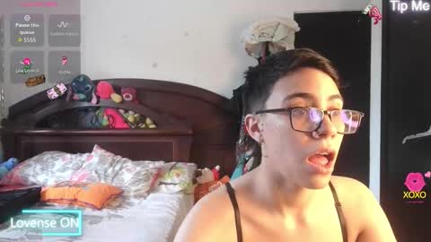 Snapshot of eva_monwalker chatting on 09-26-25, 07:29 Eva cute online show from 09-26-25, 07:29