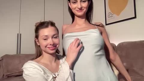 Snapshot of eva_mp3 chatting on 02-02-26, 06:50 EVA and DENI online show from 02-02-26, 06:50