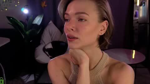 Eva online show from 11-05-25, 05:35