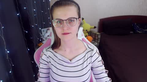 Eva online show from 02-07-25, 01:11