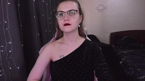 Eva online show from 02-26-25, 01:08