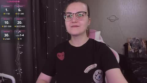 Eva online show from 12-19-25, 11:28