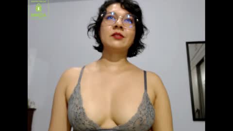 Snapshot of eva_rain01 chatting on 12-05-24, 07:17 Eva online show from 12-05-24, 07:17