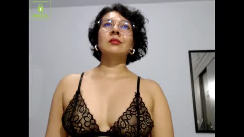 Snapshot of eva_rain01 chatting on 12-08-24, 11:08 Eva online show from 12-08-24, 11:08