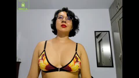 Snapshot of eva_rain01 chatting on 12-22-24, 07:21 Eva online show from 12-22-24, 07:21