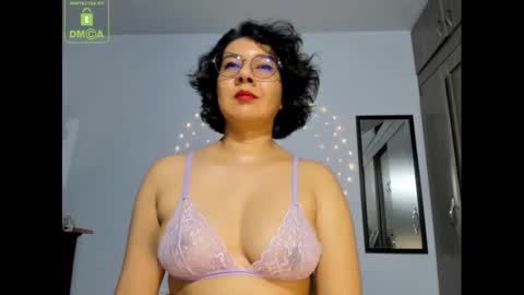 Snapshot of eva_rain01 chatting on 01-22-25, 07:03 Eva online show from 01-22-25, 07:03