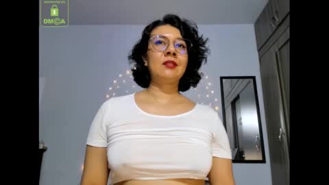 Snapshot of eva_rain01 chatting on 02-12-25, 06:30 Eva online show from 02-12-25, 06:30