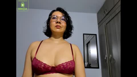 Snapshot of eva_rain01 chatting on 02-28-25, 09:23 Eva online show from 02-28-25, 09:23