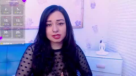 Snapshot of eva_rosell chatting on 09-10-25, 02:28 Eva online show from 09-10-25, 02:28