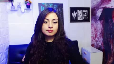 Snapshot of eva_rosell chatting on 10-01-25, 02:23 Eva online show from 10-01-25, 02:23
