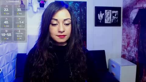 Snapshot of eva_rosell chatting on 10-03-25, 02:36 Eva online show from 10-03-25, 02:36