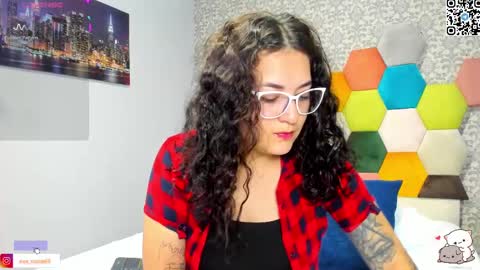 Eva  online show from 03-05-25, 11:38
