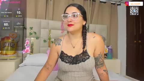 Eva  online show from 10-02-25, 12:01