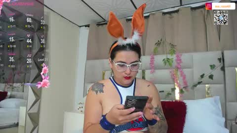 Eva  online show from 10-18-25, 12:06