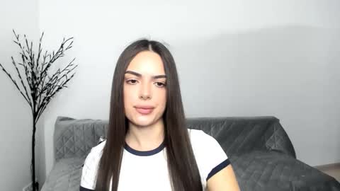 Eva online show from 04-25-26, 01:41
