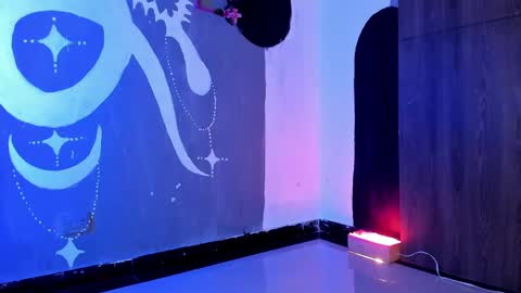 Eva  online show from 12-07-24, 06:32