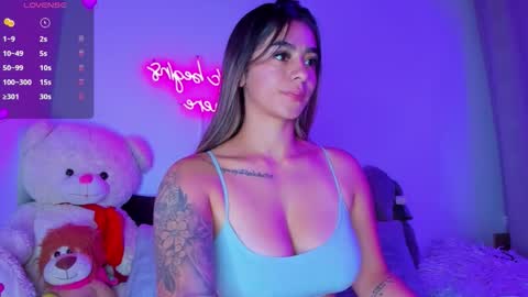 Eva Shinee online show from 10-07-25, 10:56