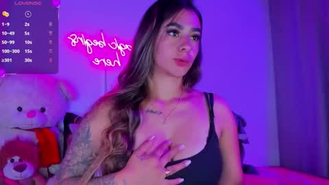 Eva Shinee online show from 11-06-25, 11:55