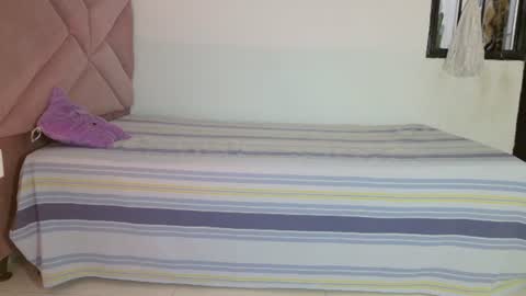 Snapshot of eva_sin18 chatting on 06-11-26, 02:53 Eva Sin online show from 06-11-26, 02:53