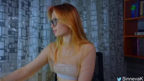 Hi there i am Eva and i wish create a nice community with you so join my Ticket Show for more pleasure online show from 02-04-25, 07:00