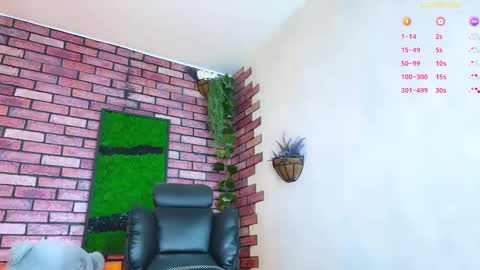 Eva online show from 02-15-25, 11:47