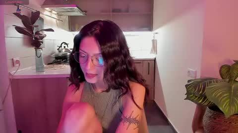 Fansly -  - use this referral link to support me  online show from 04-18-26, 07:58