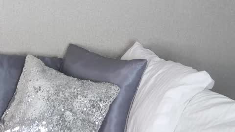 eva varnerr online show from 01-01-25, 01:27