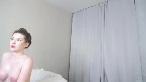 eva varnerr online show from 02-09-25, 06:37