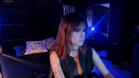 MISS EVY online show from 04-22-26, 04:48