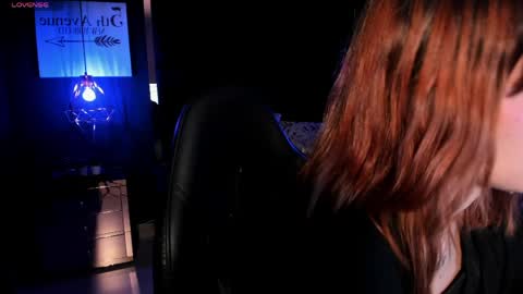 Snapshot of eva_viulet chatting on 04-23-26, 07:09 MISS EVY online show from 04-23-26, 07:09