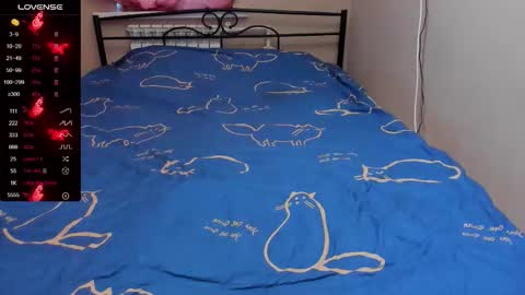 Eva online show from 10-26-25, 12:44