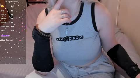 Eva online show from 06-04-26, 12:33