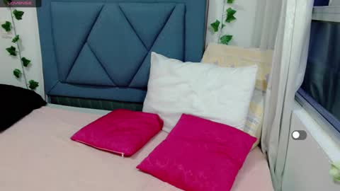 Eva   online show from 02-16-25, 10:10