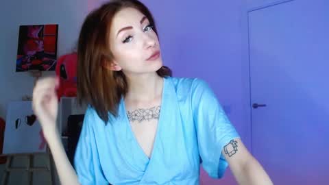 Snapshot of evaa_coy chatting on 01-07-25, 10:43 Eva online show from 01-07-25, 10:43