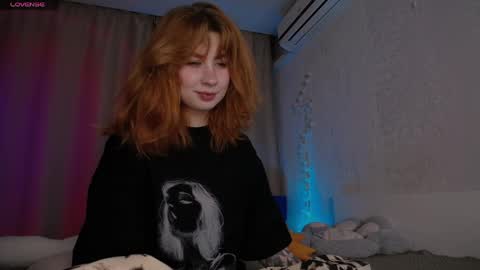 Snapshot of evaa_moonn_ chatting on 05-08-26, 11:54 Eva online show from 05-08-26, 11:54