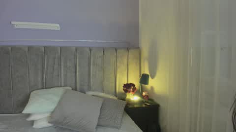 julieth online show from 11-29-25, 01:14