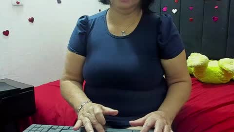 Eva online show from 06-08-26, 01:33