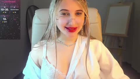 Eva  online show from 01-08-25, 05:27