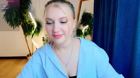 Eva  online show from 03-08-26, 02:59