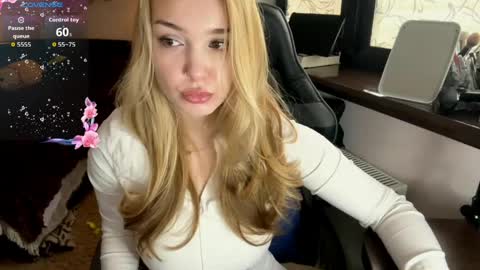 evacarter1 online show from 03-30-26, 11:33