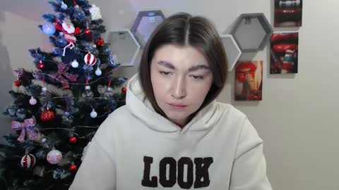 Evachaturbatte online show from 01-15-26, 01:37