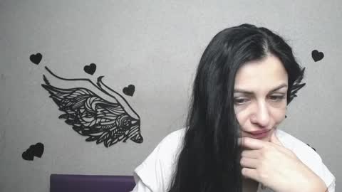 Snapshot of evaclarkk chatting on 05-07-26, 05:24 EvaClarkk online show from 05-07-26, 05:24
