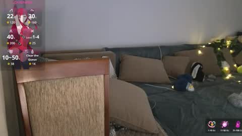 Eva online show from 09-29-25, 06:13