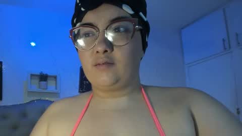 Snapshot of evafla_ chatting on 12-16-25, 09:58 Eva online show from 12-16-25, 09:58