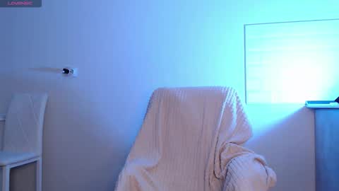 Eva online show from 11-10-25, 04:00