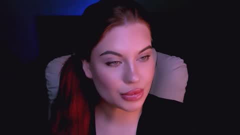 Snapshot of evaharve chatting on 03-20-26, 11:20 Eva online show from 03-20-26, 11:20