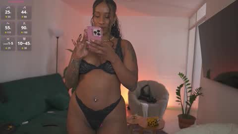 evajacksss_ online show from 03-19-26, 07:29