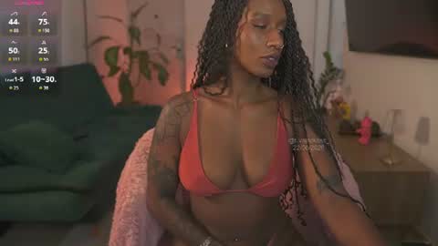 evajacksss_ online show from 06-22-26, 07:55