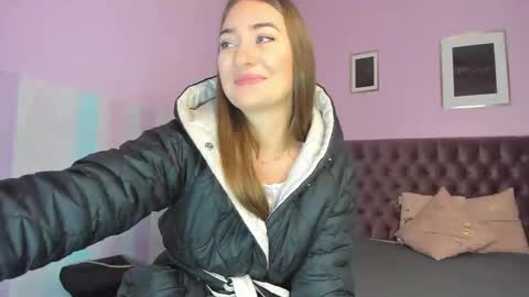 Eva online show from 01-21-25, 03:37